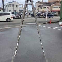 脚立　リサイクルショップ宮崎屋　佐土原店　23.11.10F