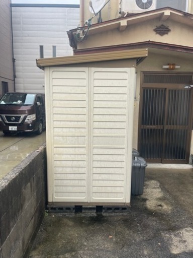 ⭐️問い合わせ多数、早い者勝ち❗️淀物置　ヨドコー　物置　引き取り希望❗️