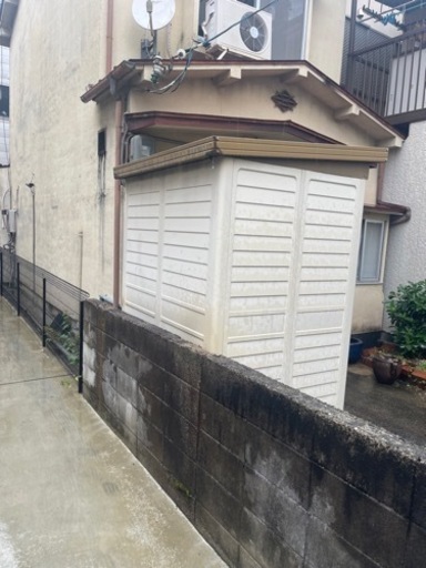 ⭐️問い合わせ多数、早い者勝ち❗️淀物置　ヨドコー　物置　引き取り希望❗️