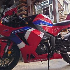 CBR600RR 2BL-PC40 カスタム モリワキスリップオン TSRフェンダーレス ブレンボラジアルマスター　ホンダドリーム車両の画像