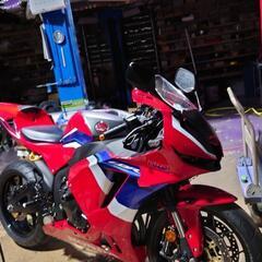 CBR600RR 2BL-PC40 カスタム モリワキスリップオン TSRフェンダーレス ブレンボラジアルマスター　ホンダドリーム車両の画像