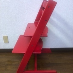 椅子 ストッケ(赤)の画像