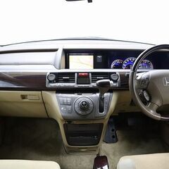 【エンジン性能が良く加速感のある車！！】　運転がしやすいのでオススメです。の画像