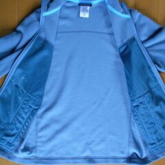 フリースジャケットの画像