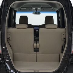 【荷物を多く載せられる車！！】　小回りが効いて運転しやすいのでオススメです。の画像
