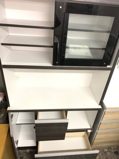 配送可能　食器棚など