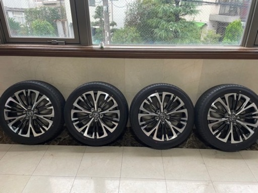 ヤリスクロス　純正　タイヤ　ホイールセット　Zクラス　215/50R18