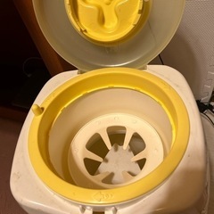 コンビ ニオイ クルルンポイ 本体 イエロー おむつポット combi くるるんぽい オムツ ポット　babyの画像