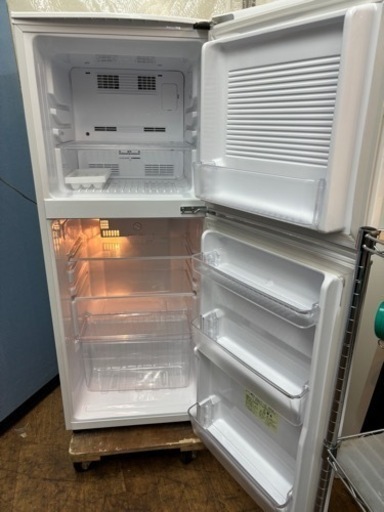 I609 ? お買い得品♪ ユーイング 冷蔵庫 (140L) ⭐ 動作確認済 ⭐ クリーニング済