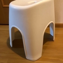 お風呂のイスの画像