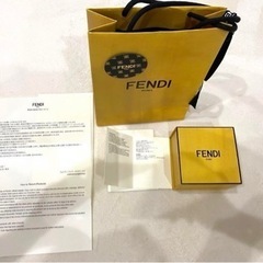 【決まりました】 FENDI エフイズフェンディ ブレスレット