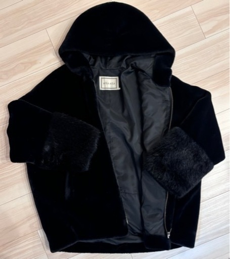★ AULA AILA美品★手触り抜群！上品系にもカジュアルにも！もふもふあったかパーカーアウター