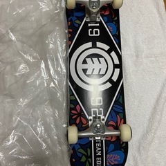 スケートボード　スケボー　コンプリート　エレメント　新品　未使用　elementの画像