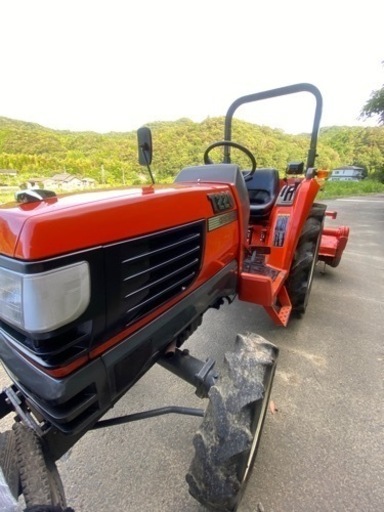 クボタトラクター愛媛発　T220