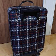 MONO COMMCA　キャリーケースの画像