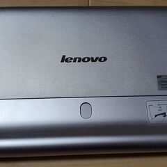 Lenovo YOGA Tablet 2 SIMフリーの画像