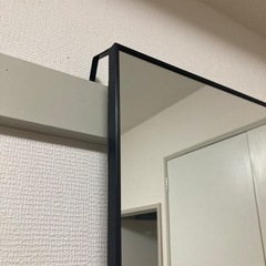 鏡の画像
