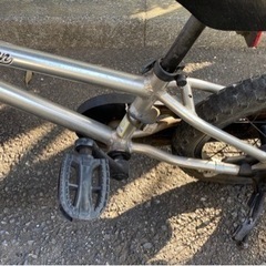 Wynn自転車14インチ　使用感あり中古　ストライダー付き！の画像