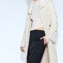 【2023年今期新作新品未使用】ZARA  テクスチャーニットコートの画像