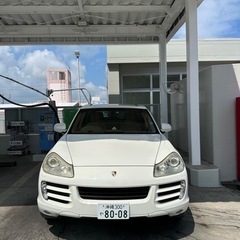 ポルシェ カイエン　車検あり