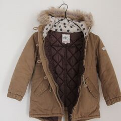 女の子　子供服（コート）　１２０㎝の画像