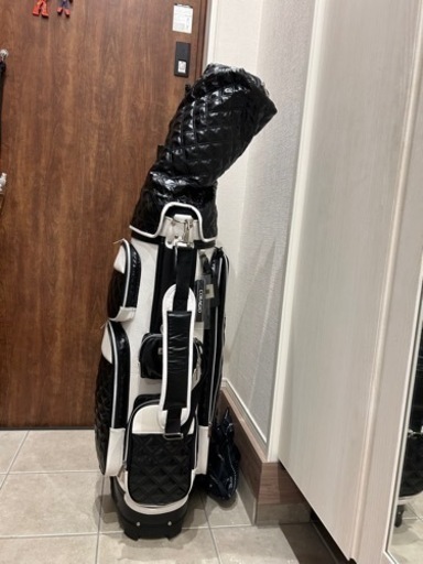 CORAGIO 大型キャリー付き軽量キャディバッグ8～8,5インチ 美品！