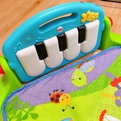 フィッシャープライス　あんよでキック　おまけ付きの画像