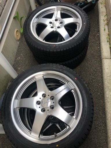 スタッドレスタイヤダンロップウインターマックス225/45R19 19インチ4本セット