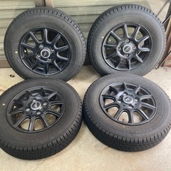 軽バン、トラック用ホイール付スタッドレスタイヤ145R12 LT
