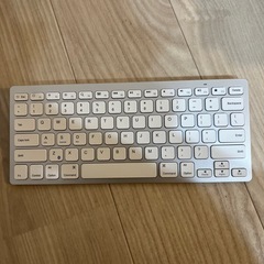 Anker ワイヤレスキーボード　Bluetooth