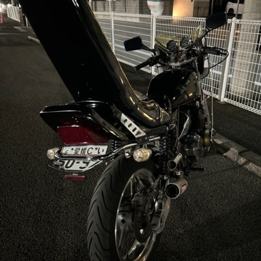 ゼファー400