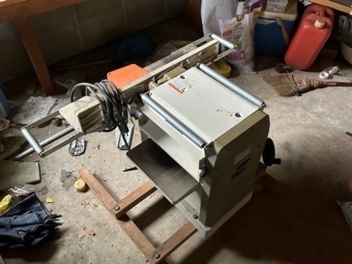 【決まりました】日立 312mm 小型自動かんな盤 P100RA3