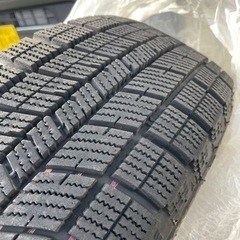 使用1シーズン9部山 日産純正ホイール付きスタッドレス 185/65/R15