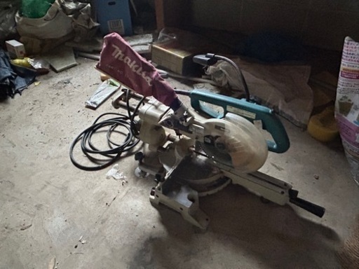 【決まりました】マキタ 190mm スライドマルノコ LS0713