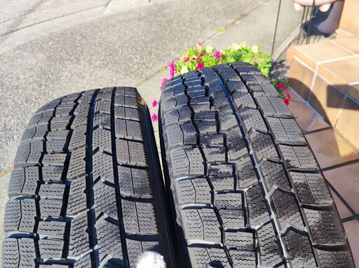 175/65/R15スタッドレス　1シーズンのみ使用2本と3シーズン使用2本の4本セット　