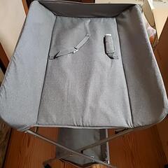 おむつ替え台