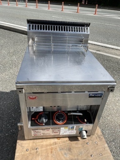 ■中古品 マルゼン卓上ガスフライヤー MGF-C12TJ 都市ガス 2016年 12L 400ｘ510ｘ650ｍｍ 動作問題なし■