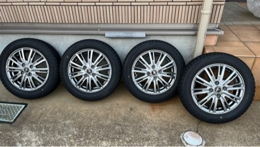 スタッドレスタイヤ　155/65R14 アルミホイール付き4本セット