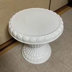 ガーデンスツール　庭　椅子　鉢置き台の画像