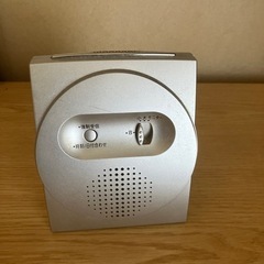 音声で時刻を教えてくれる時計の画像