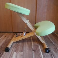 宮武製作所　プロポーションチェア 椅子 イス チェア 腰痛　姿勢　学習机の画像