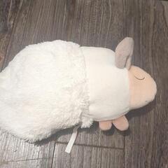 ひつじのぬいぐるみ、クッションの画像