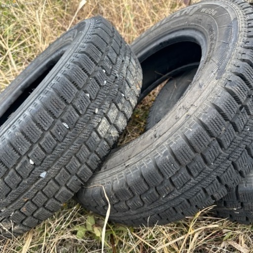 中古スタッドレス145/70R126️⃣山