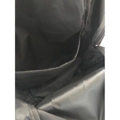 新品 リュックサック 大容量 軽量 リュック デイパック ブラック 通学 PC バッグの画像