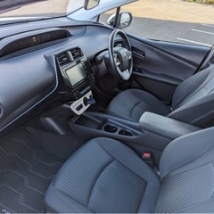 【全てコミコミ】トヨタ プリウス 55 E-FOUR【４WD】***車検2年付き***禁煙車***ワンオーナー***８万キロの画像