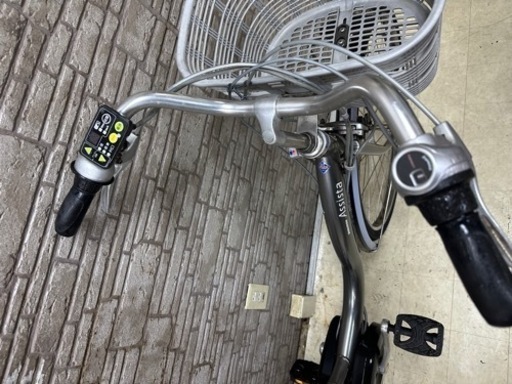 オータムSALE 東京23区配達無料　新基準　ブリヂストン　アシスタ　8.7Ah リチウム 電動自転車 中古