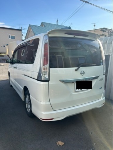 【格安】日産セレナ　H23年式（難あり）