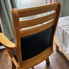 ダイニングチェア　回転式の画像