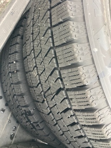 ブリヂストン　VRX2  205/65R16 スタッドレス