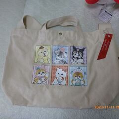 🔚【新品未使用】モフサンド　サンリオ　トートバッグ　ショルダーバッグ　アベイルの画像